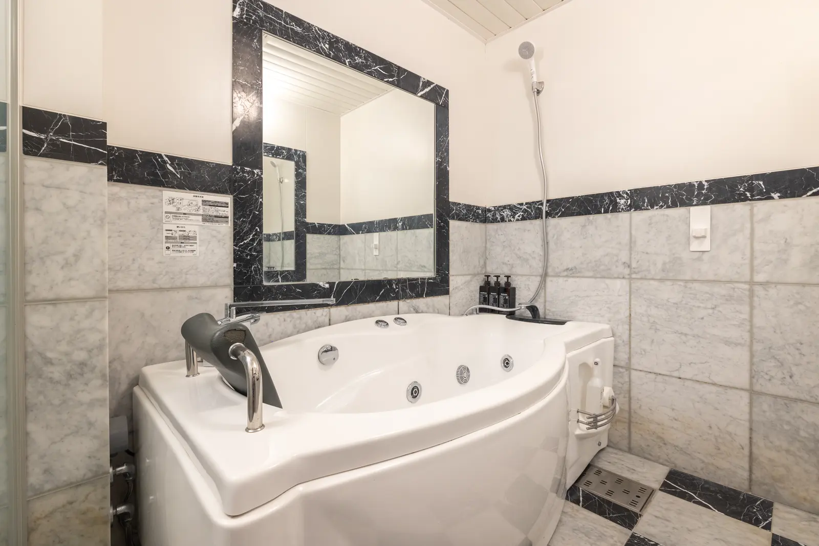Cozy Stay Sapporo Central 404 — バスルーム